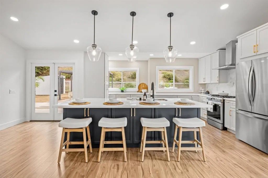 Photo of 3338 Par Drive, Oceanside, CA 92056 (MLS # NDP2510000)