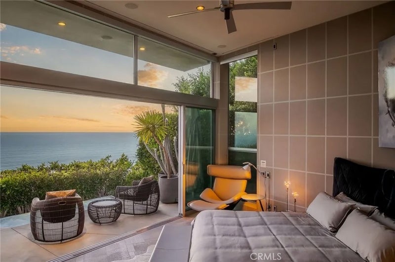 1229 Skyline Drive