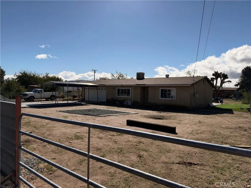14737 Yucca