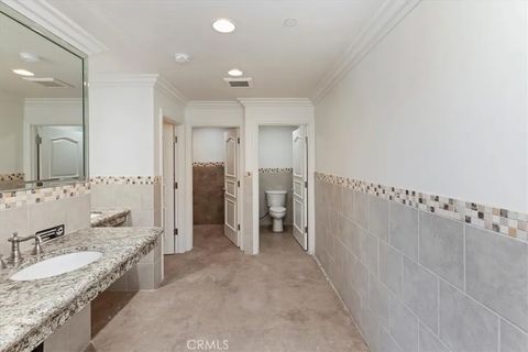 Tiny photo for 39650 Patagonia Court, Temecula, CA 92591 (MLS # SR25247016)