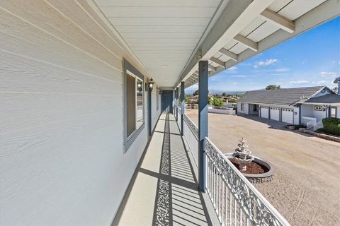 Tiny photo for 39650 Patagonia Court, Temecula, CA 92591 (MLS # SR25247016)