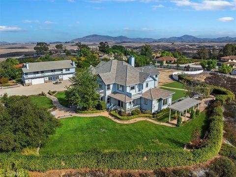 Tiny photo for 39650 Patagonia Court, Temecula, CA 92591 (MLS # SR25247016)