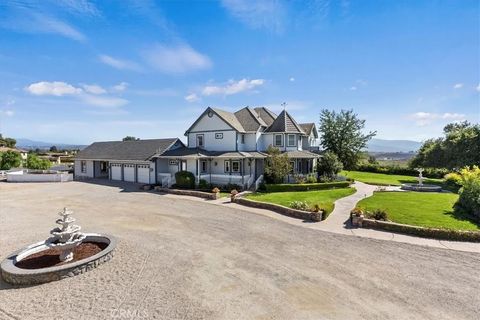 Tiny photo for 39650 Patagonia Court, Temecula, CA 92591 (MLS # SR25247016)
