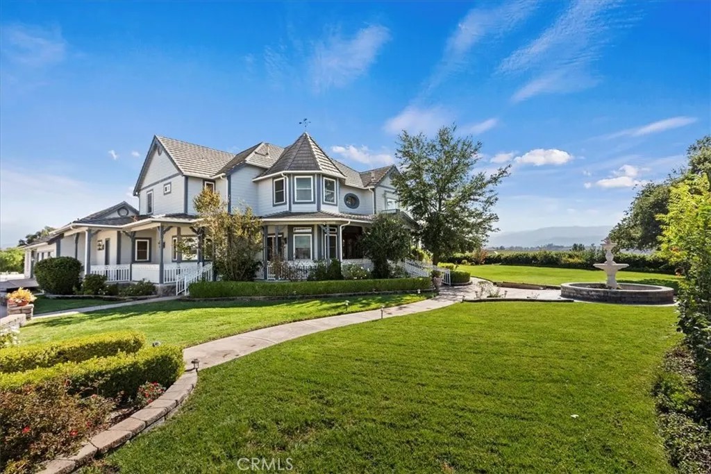 39650 Patagonia Court