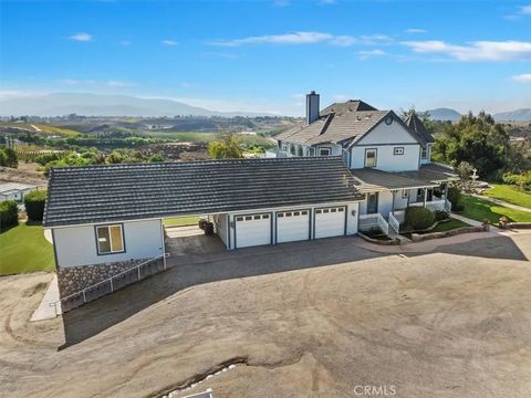 Tiny photo for 39650 Patagonia Court, Temecula, CA 92591 (MLS # SR25247016)