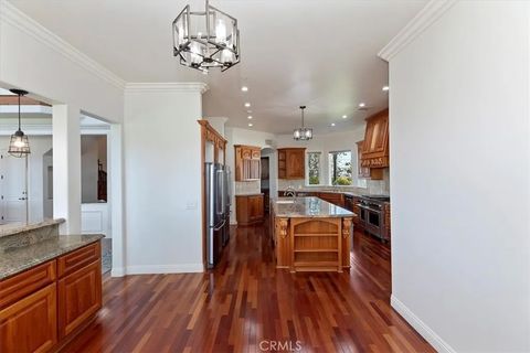 Tiny photo for 39650 Patagonia Court, Temecula, CA 92591 (MLS # SR25247016)