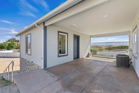 Tiny photo for 39650 Patagonia Court, Temecula, CA 92591 (MLS # SR25247016)
