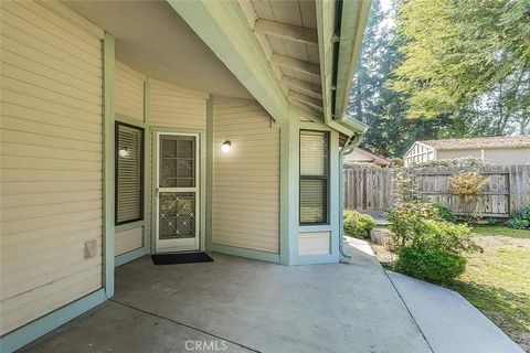 Tiny photo for 6447 N Vagedes Ave, Fresno, CA 93711 (MLS # FR25252031)