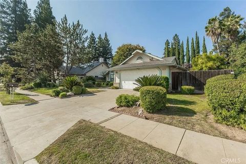 Tiny photo for 6447 N Vagedes Ave, Fresno, CA 93711 (MLS # FR25252031)