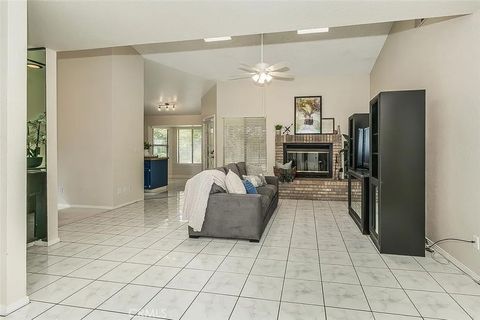 Tiny photo for 6447 N Vagedes Ave, Fresno, CA 93711 (MLS # FR25252031)