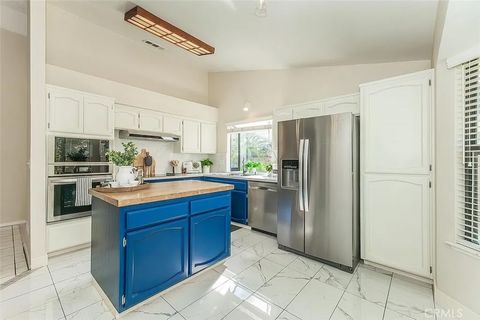 Tiny photo for 6447 N Vagedes Ave, Fresno, CA 93711 (MLS # FR25252031)