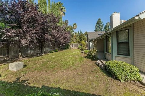 Tiny photo for 6447 N Vagedes Ave, Fresno, CA 93711 (MLS # FR25252031)
