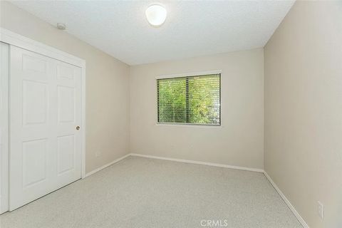 Tiny photo for 6447 N Vagedes Ave, Fresno, CA 93711 (MLS # FR25252031)