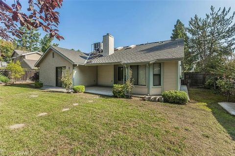 Tiny photo for 6447 N Vagedes Ave, Fresno, CA 93711 (MLS # FR25252031)