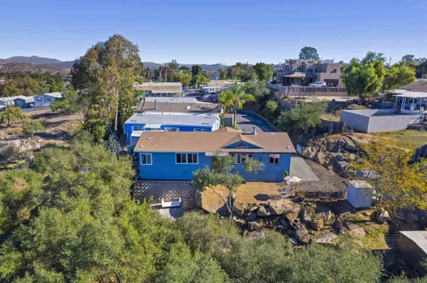 300 Thornton Dr Unit 4, El Cajon, CA 92021 - #: 250045714