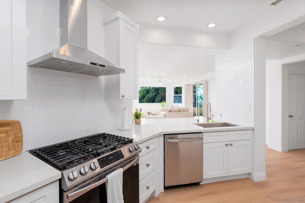 Photo of 4025 Canario St #140, Carlsbad, CA 92008 (MLS # 250039040)