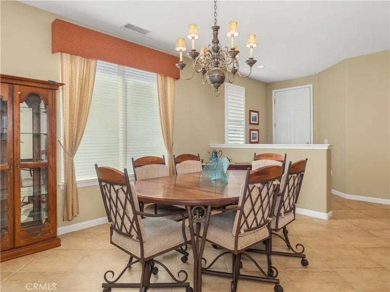 2749 Traditions Loop