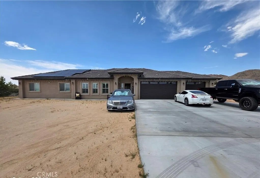 24236 CAHUILLA Road