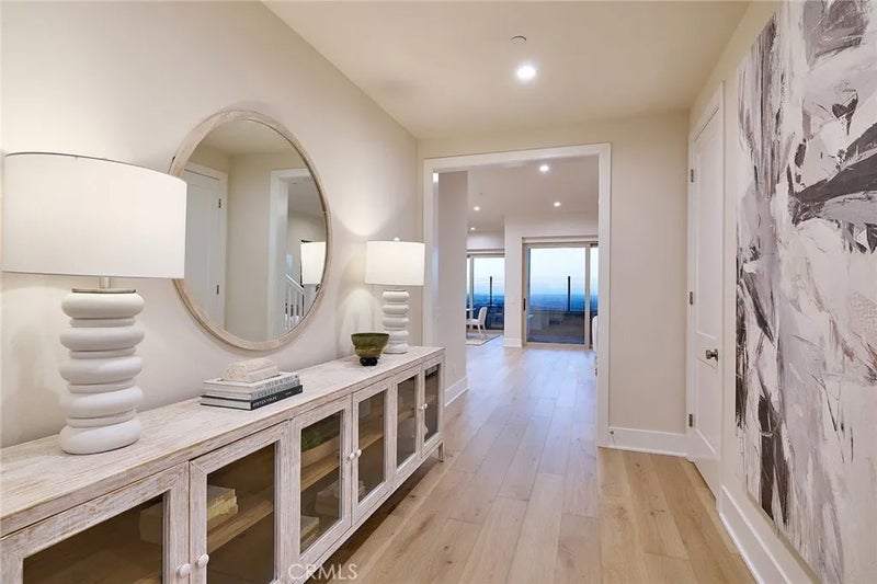 103 Oakstone