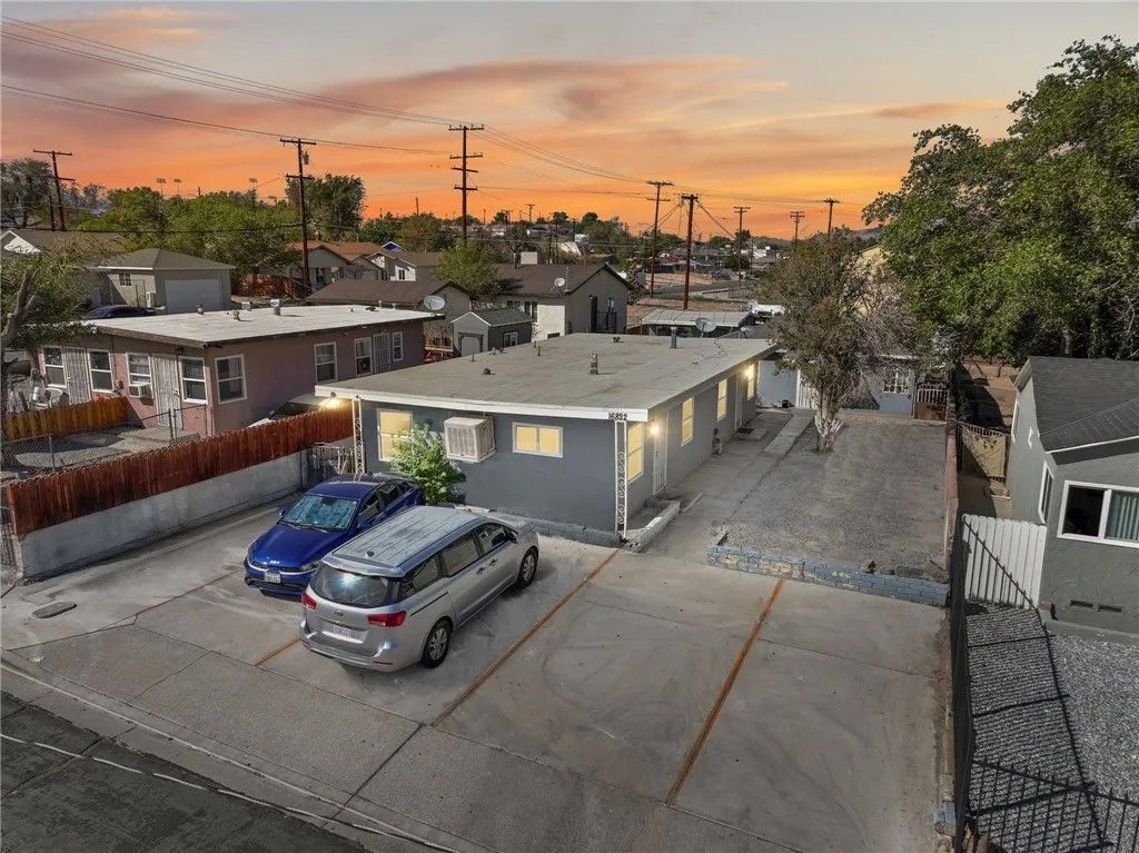 Photo of 16822 Tracy St, Victorville, CA 92395 (MLS # PW25246178)