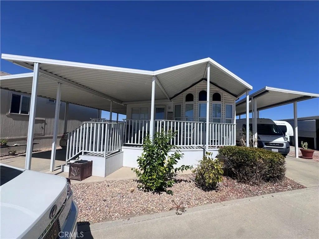 Photo of 1295 S Cawston Ave #69, Hemet, CA 92545 (MLS # CV25242137)