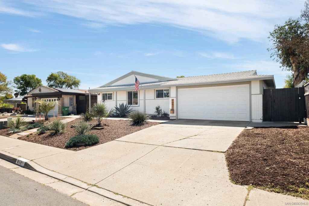 Photo of 9081 Inverness Rd, Santee, CA 92071 (MLS # 260007062)