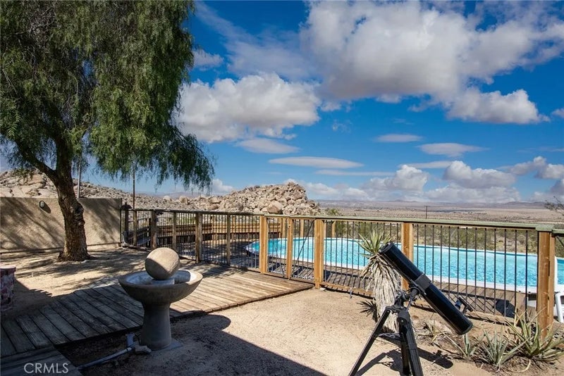 66239 Serrano Road