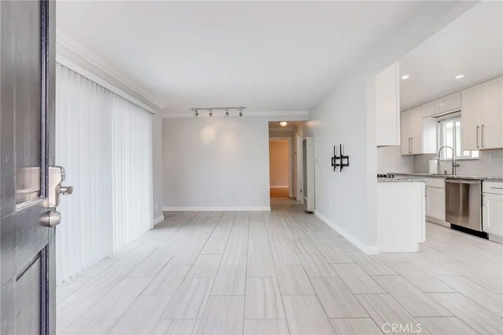 Photo of 205 13th Street #D, Huntington Beach, CA 92648 (MLS # OC26089507)