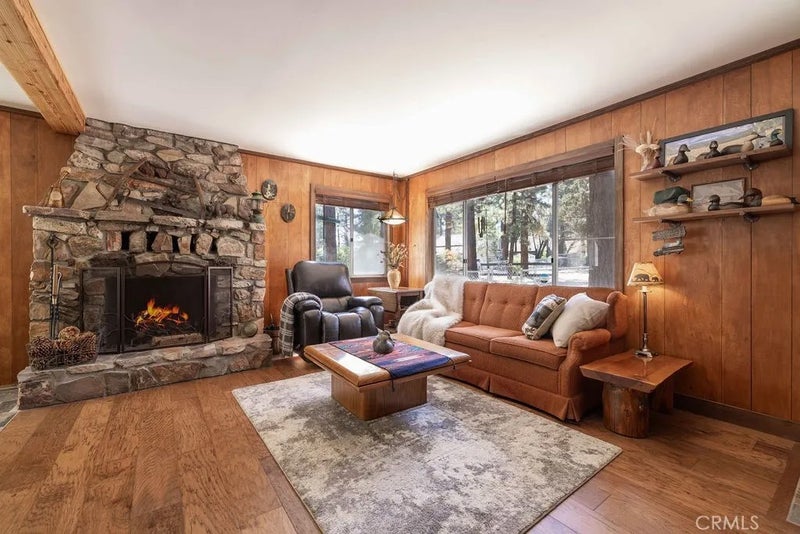 44844 Manzanita Lane