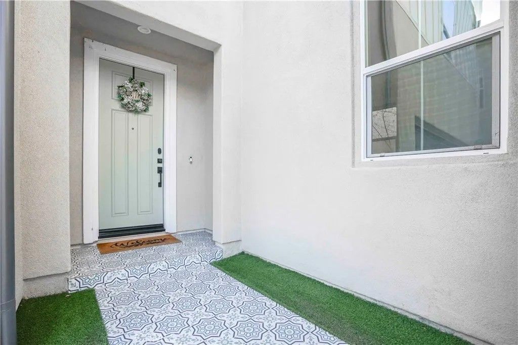 Photo of 4128 Pompia Way, Corona, CA 92883 (MLS # PW26018788)