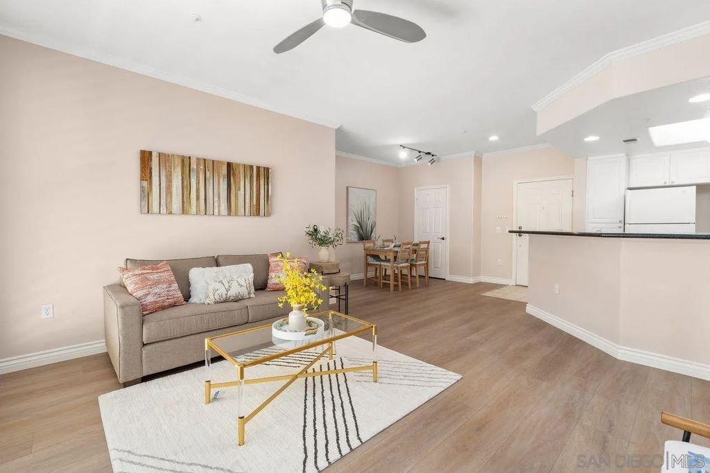 Photo of 4165 Executive Dr #F107, La Jolla, CA 92037 (MLS # 250040413)