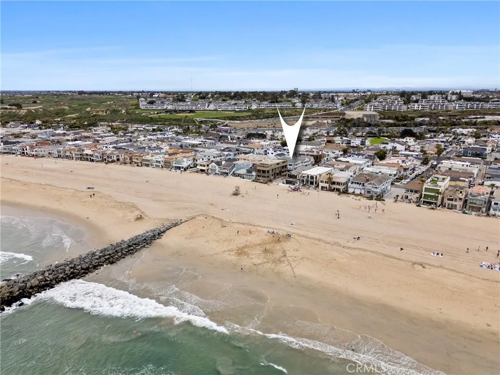 4404 Seashore Drive