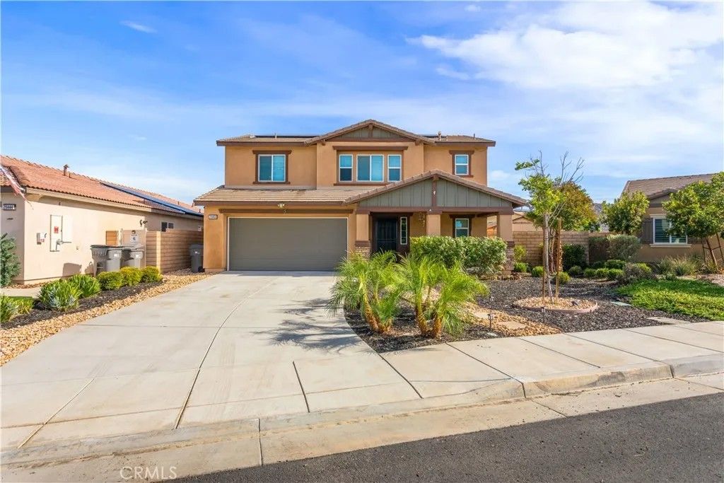 Photo of 29460 Bamboo Court, Winchester, CA 92596 (MLS # SW25267104)