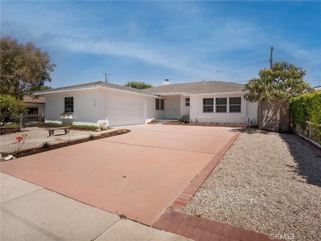 Photo of 445 Via Colusa, Torrance, CA 90505 (MLS # SB26090386)