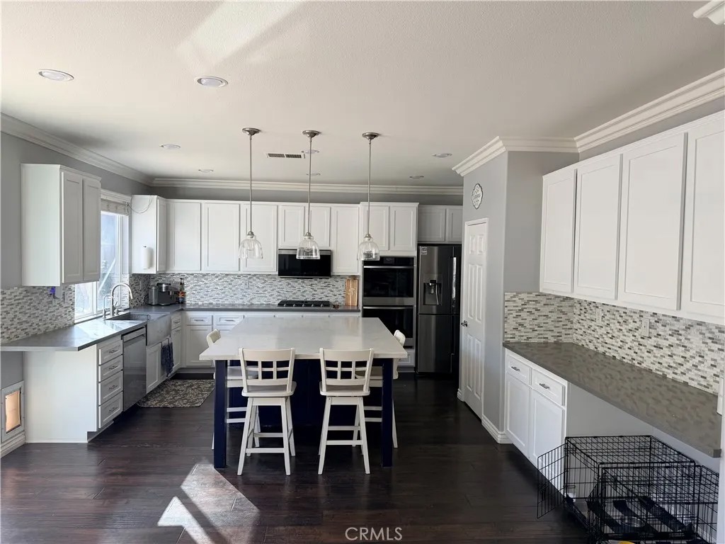 23776 Brookside Court