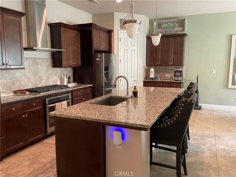 6125 E Terrace