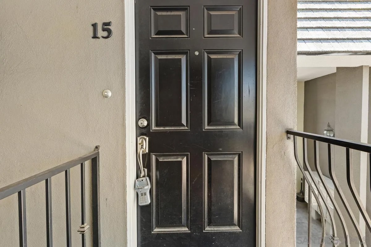 6666 Beadnell Way 15