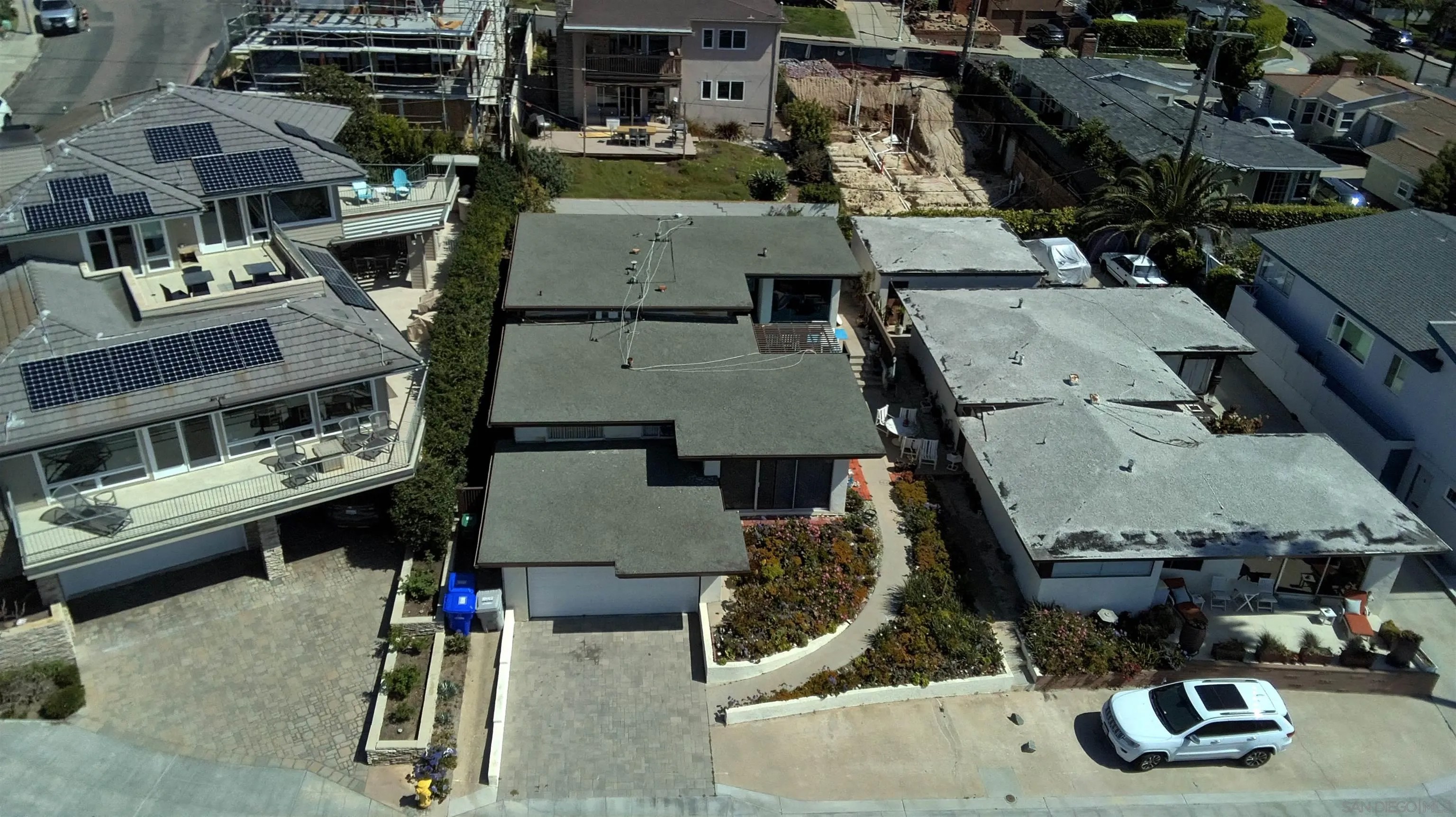 4933-35 Ocean Boulevard