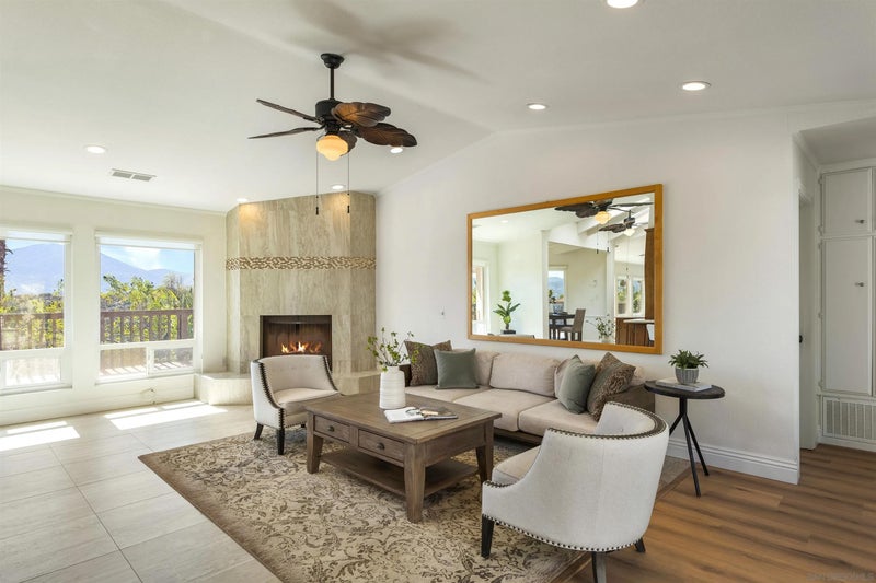 4118 Camino Alegre