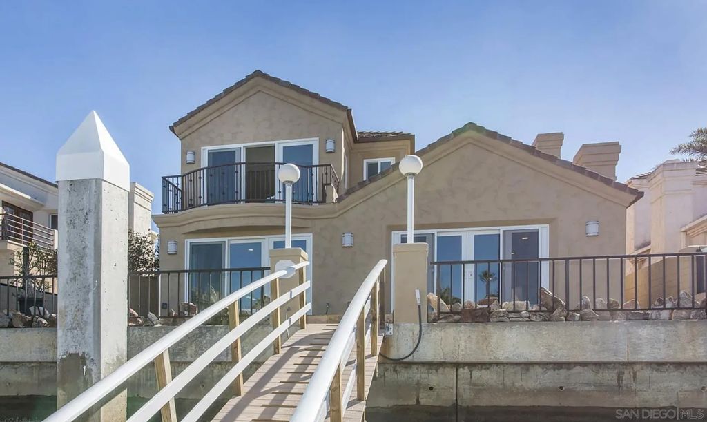 Photo of 48 Spinnaker Way, Coronado, CA 92118 (MLS # 260011366)