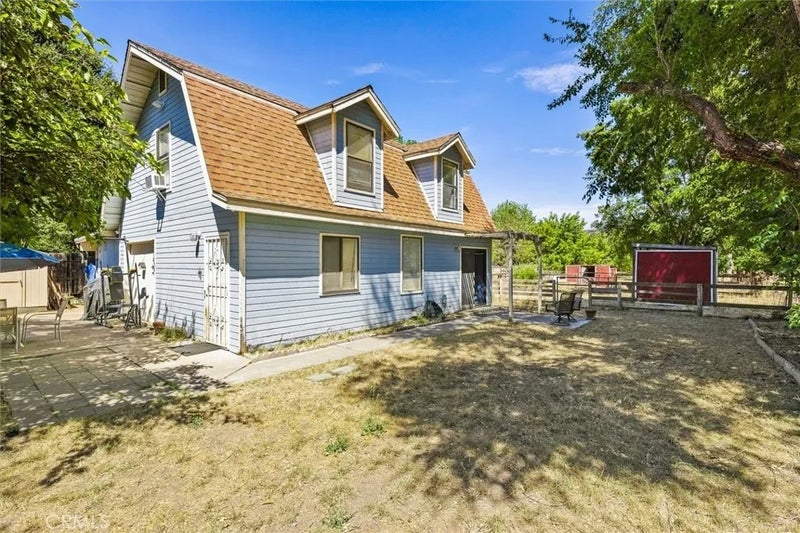16255 Walnut