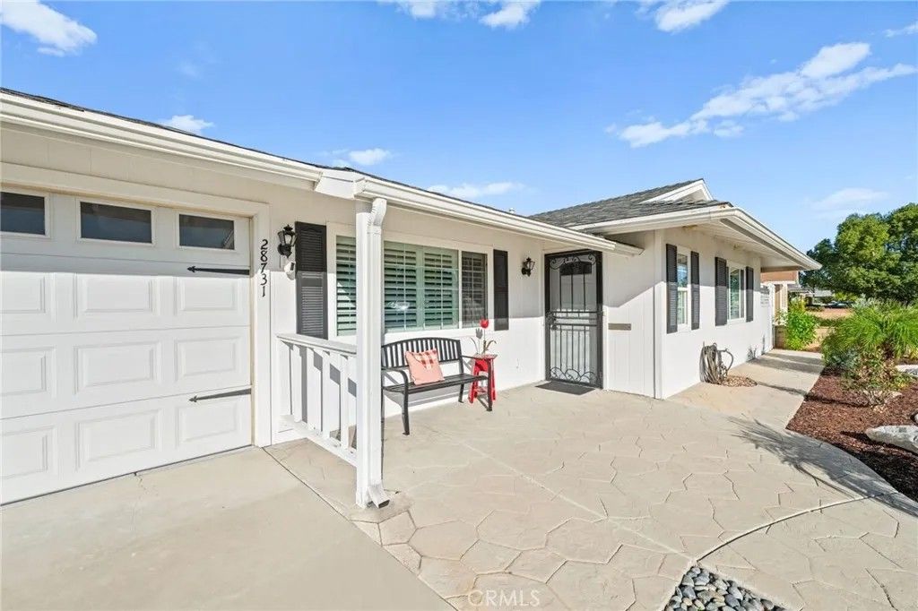 Photo of 28731 Thornhill Dr, Menifee, CA 92586 (MLS # IV25248889)