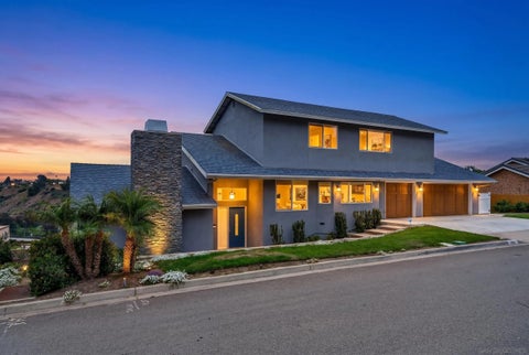 Photo of 7901 Avenida Kirjah, La Jolla, CA 92037 (MLS # 260014003)