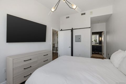 Tiny photo for 530 K St #1015, San Diego, CA 92101 (MLS # 260004023)