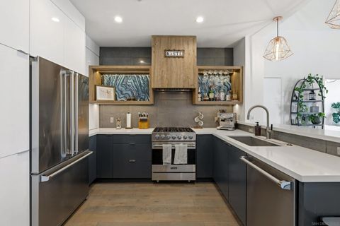 Tiny photo for 530 K St #1015, San Diego, CA 92101 (MLS # 260004023)