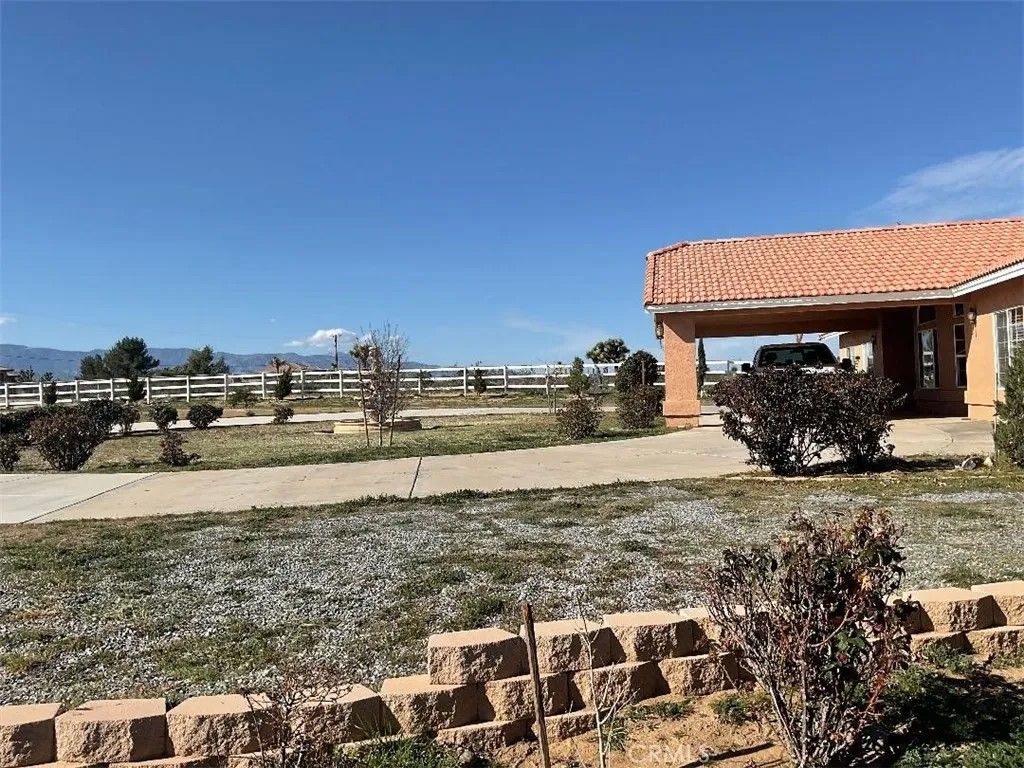 Photo of 9628 7th St, Victorville, CA 92392 (MLS # PW26032470)