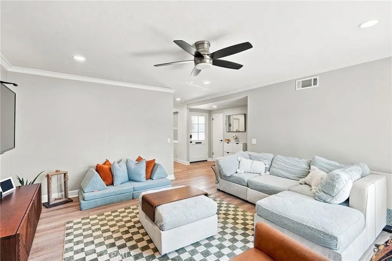 313 Amherst