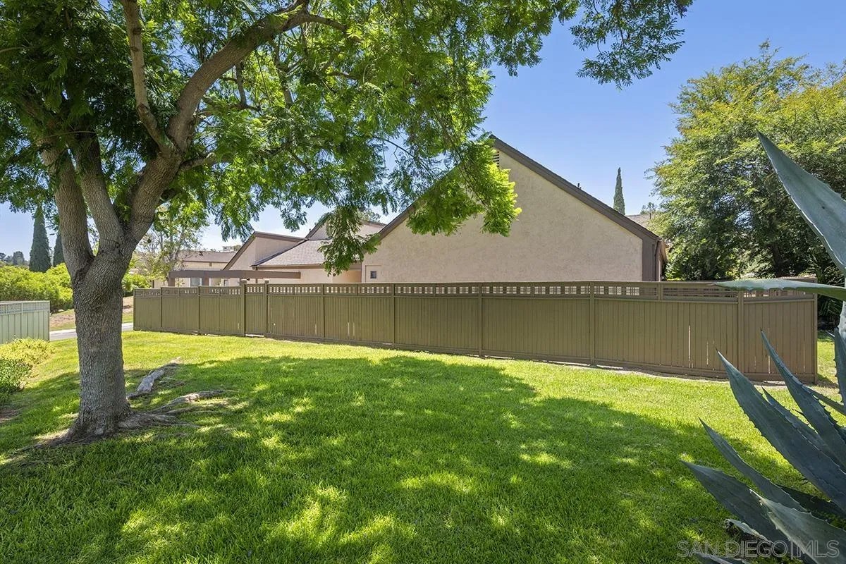 2848 Glen Canyon Circle