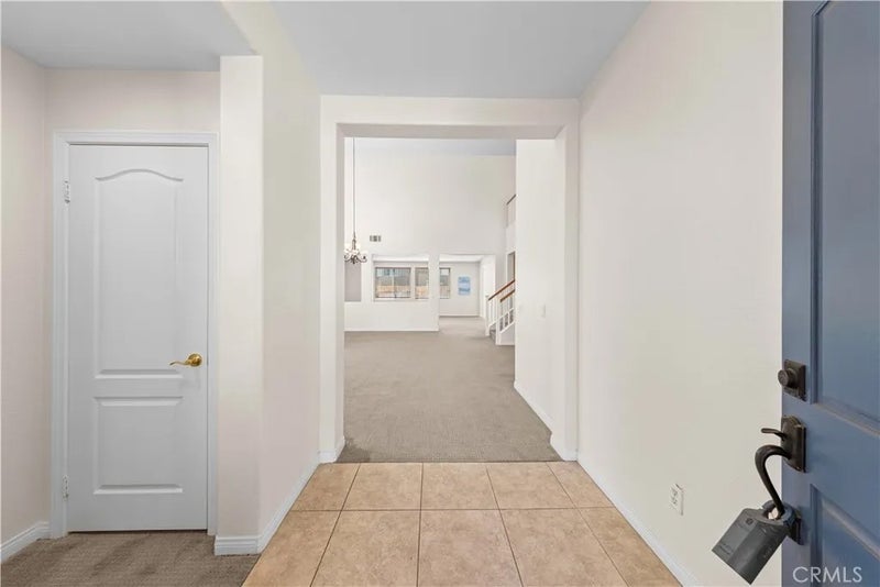 13763 Deerpath Circle