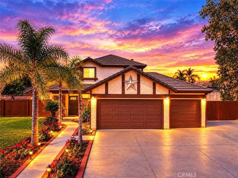 11691 Via Colina